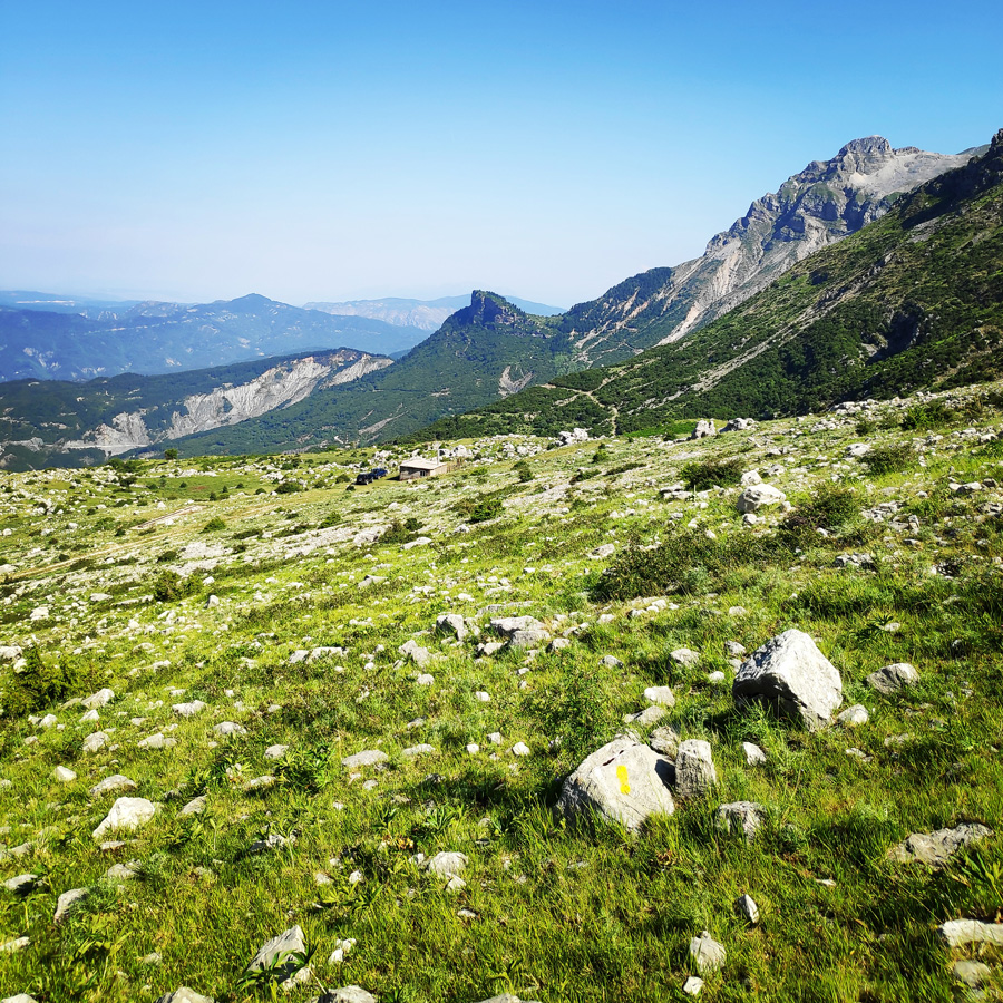 Hiking_in_Tzoumerka_Athamanika_Waterafalls_072007_524