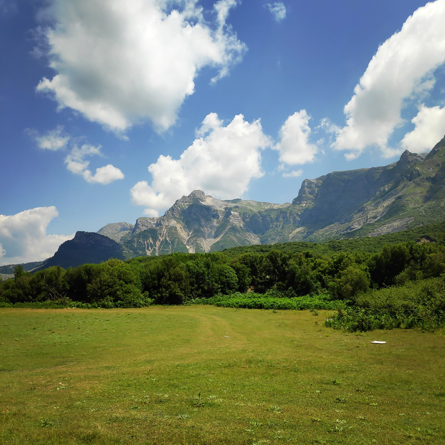 Hiking_in_Tzoumerka_Athamanika_Waterafalls_072511_264