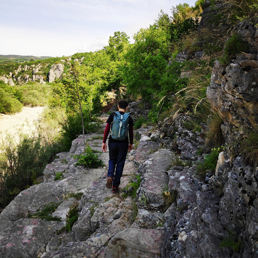 Hiking_Zagori_Villages_Bridges_Zagorochoria_212642_107