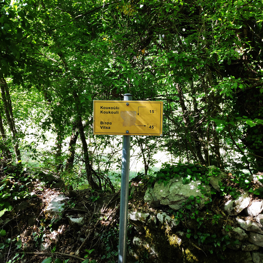 Hiking_Zagori_Villages_Bridges_Zagorochoria_213407_278