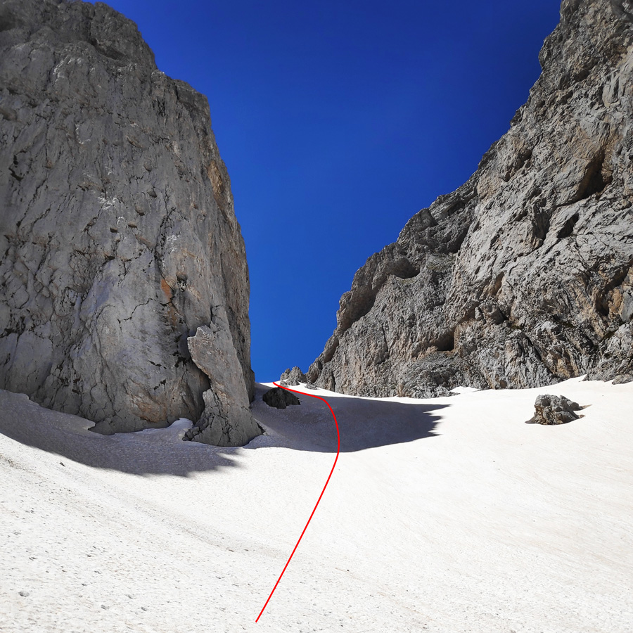 Mount_Tymfi_Pindos_North_Side_Thru-Hike_Part2_Sadi_Migas_Karteros_Pass_Astraka_Refuge_082934_777