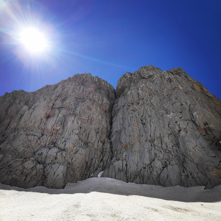 Mount_Tymfi_Pindos_North_Side_Thru-Hike_Part2_Sadi_Migas_Karteros_Pass_Astraka_Refuge_082959_085