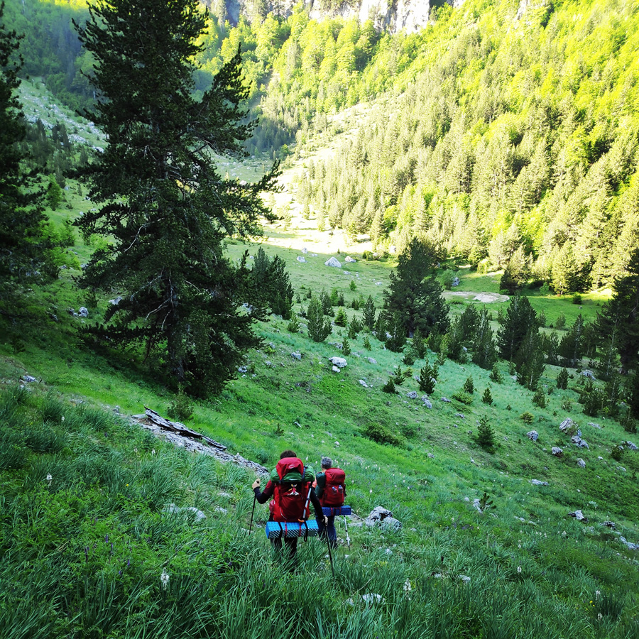 Mount_Tymfi_Pindos_North_Side_Thru-Hike_Part2_Sadi_Migas_Karteros_Pass_Astraka_Refuge_084319_039