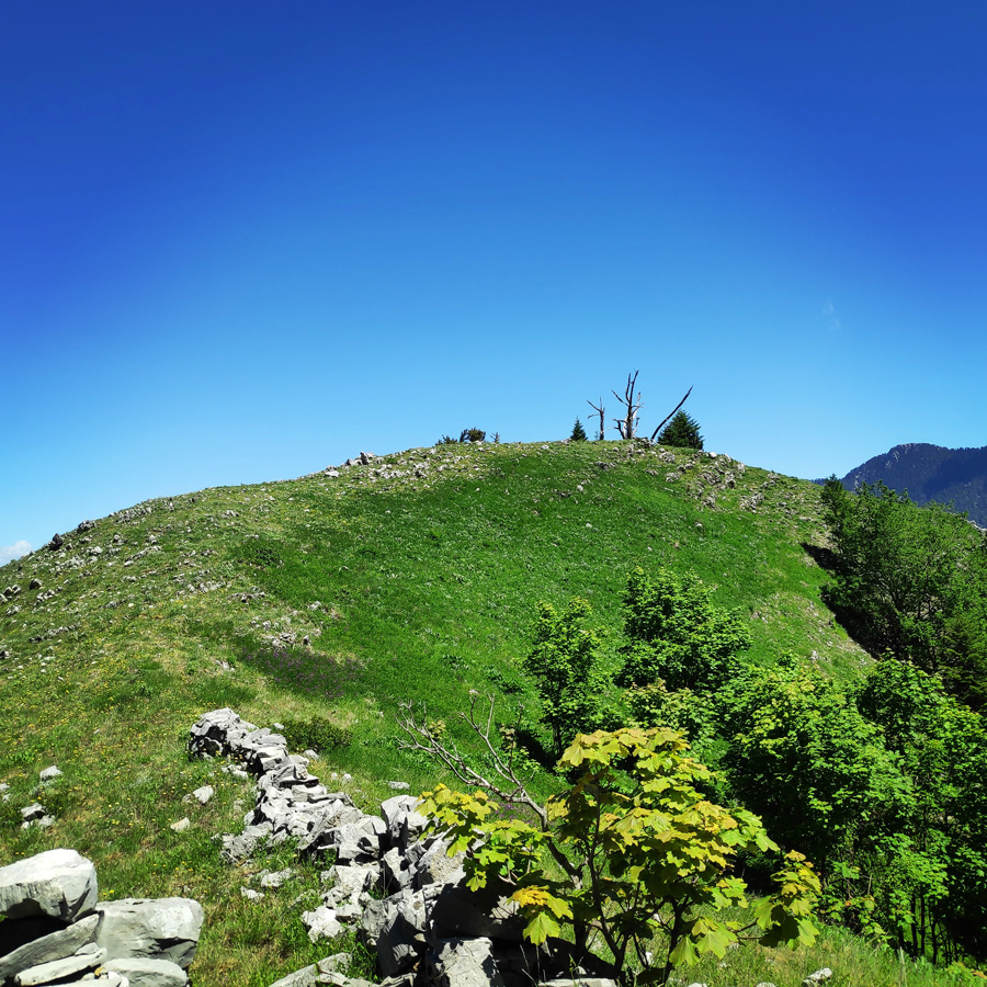 Mount_Tymfi_Pindos_North_Side_Thru-Hike_Part3_Astraka_Refuge_Davalista_Konitsa_121856_110