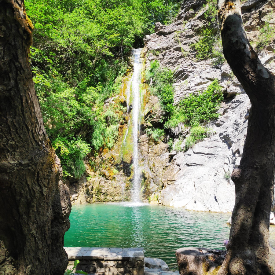 Hiking_Balta_di_Stringa_Iliochori_Tymfi_Pindos_092605_919-copy