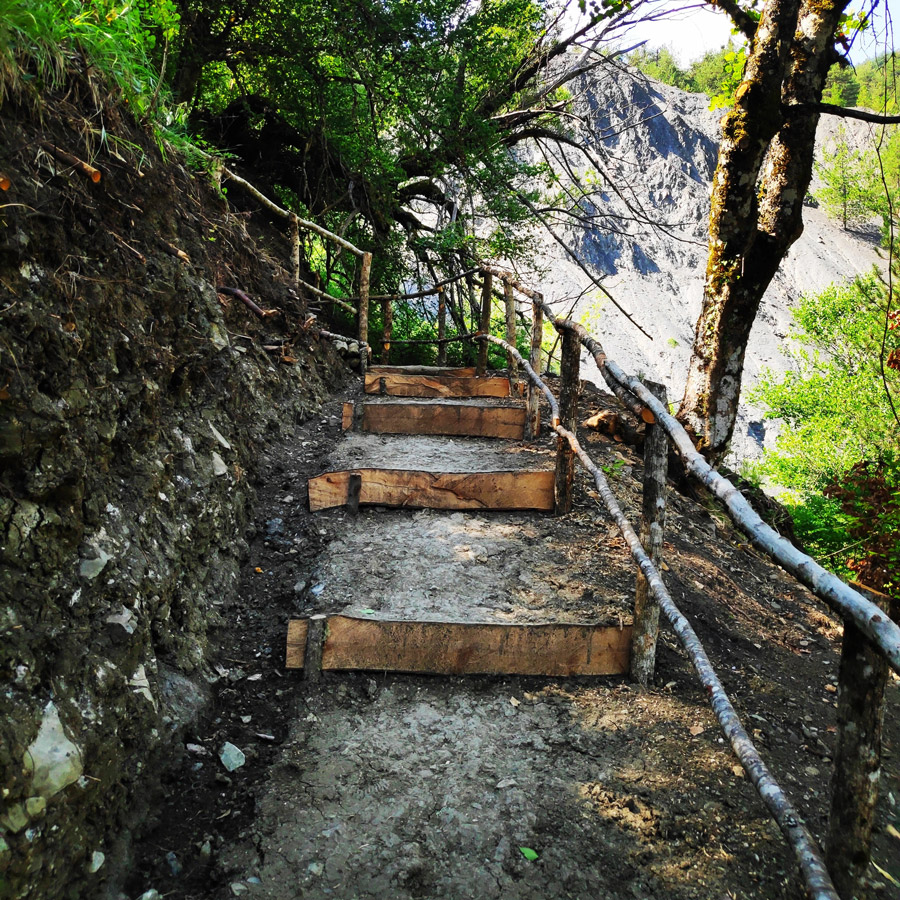 Hiking_Balta_di_Stringa_Iliochori_Tymfi_Pindos_093815_495-copy