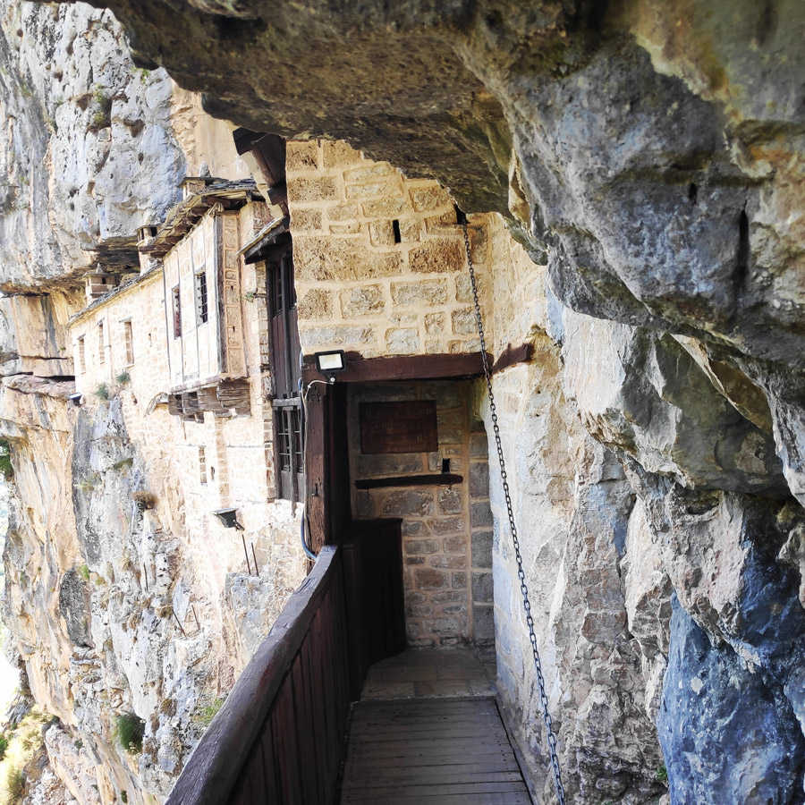 Kouiassa_Pouliana_Kipina_Monastery_185542_898