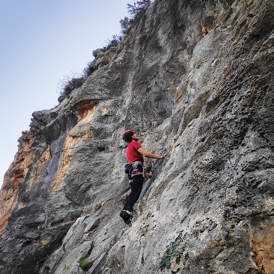 Climbing_Agios_Andreas_Crag_13