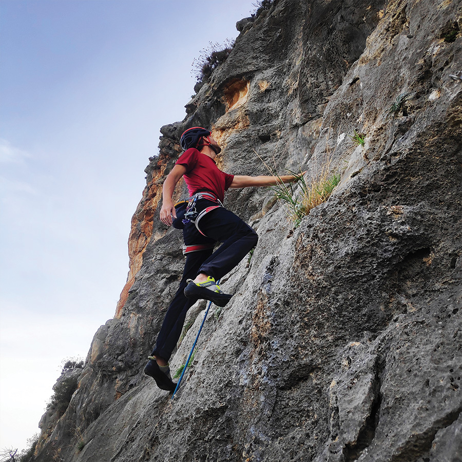 Climbing_Agios_Andreas_Crag_23