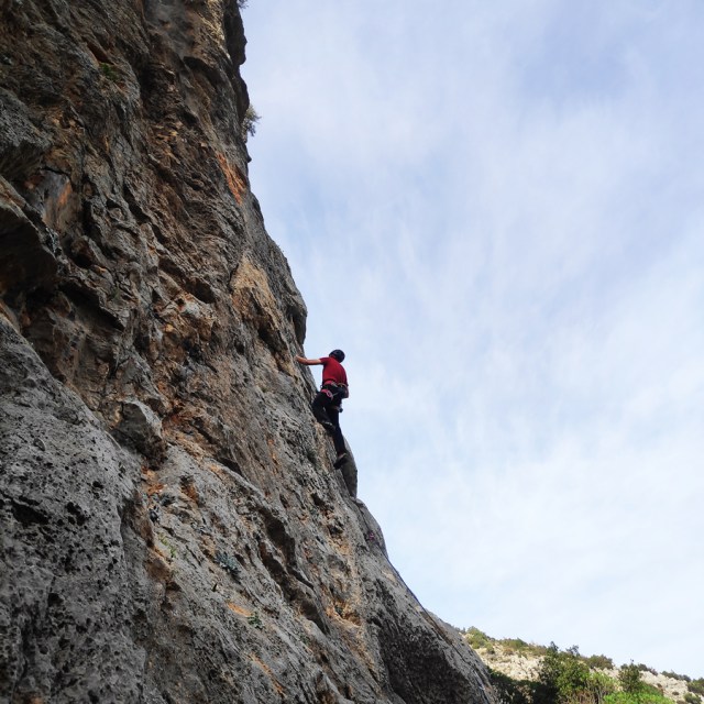 Climbing_Arcadia_Crag_08