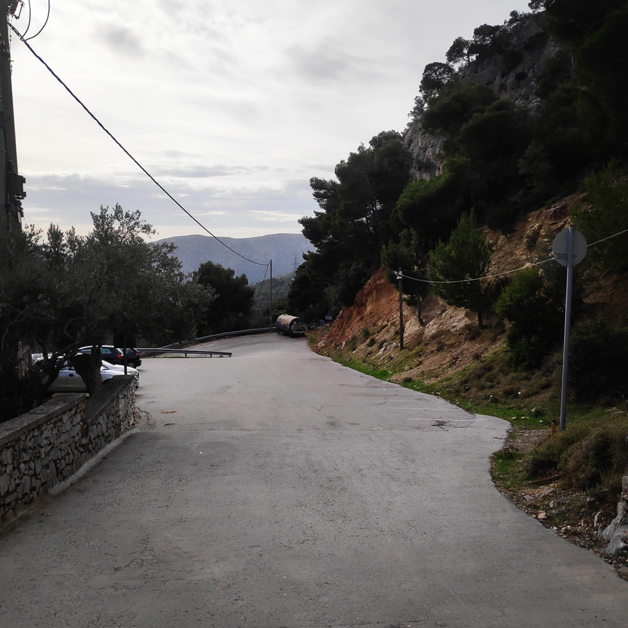 Hiking_West_Parnitha_Moni-Kliston_Panas-Cave_Arma_123230_204