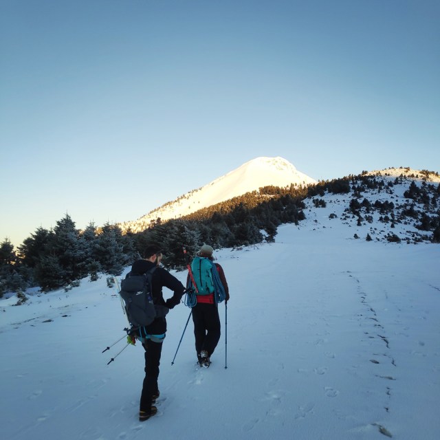 Mount_Dirfi_Dirfy_Mountain_Winter_Climb_033030_896