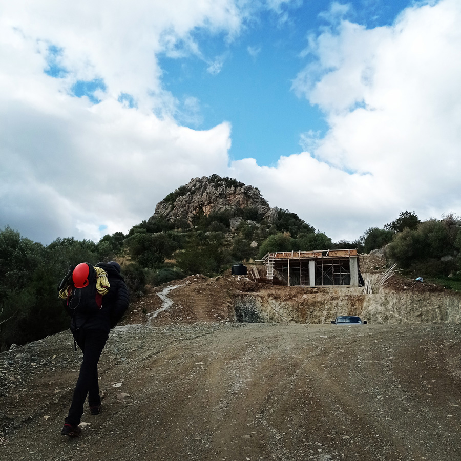 Trad_Climbing_Dardiza_Bayby1_Ermioni_174819_459