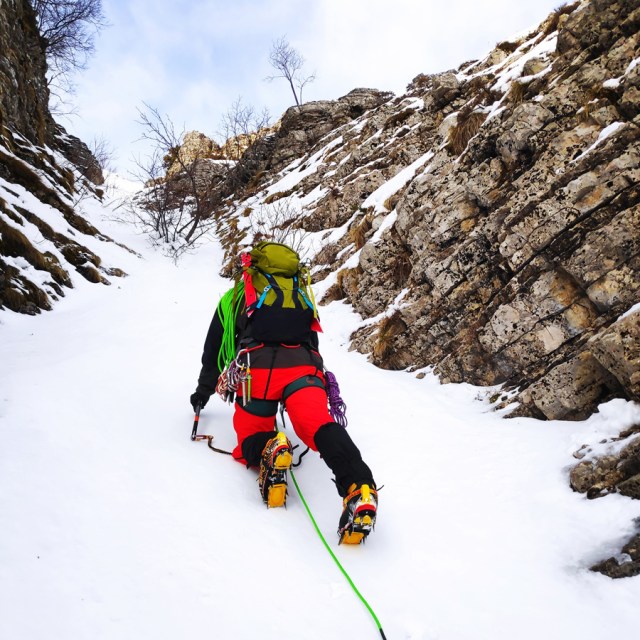 Winter_Mountaineering_Tzoumerka_Strogoula_Bear_Couloir_220139_801
