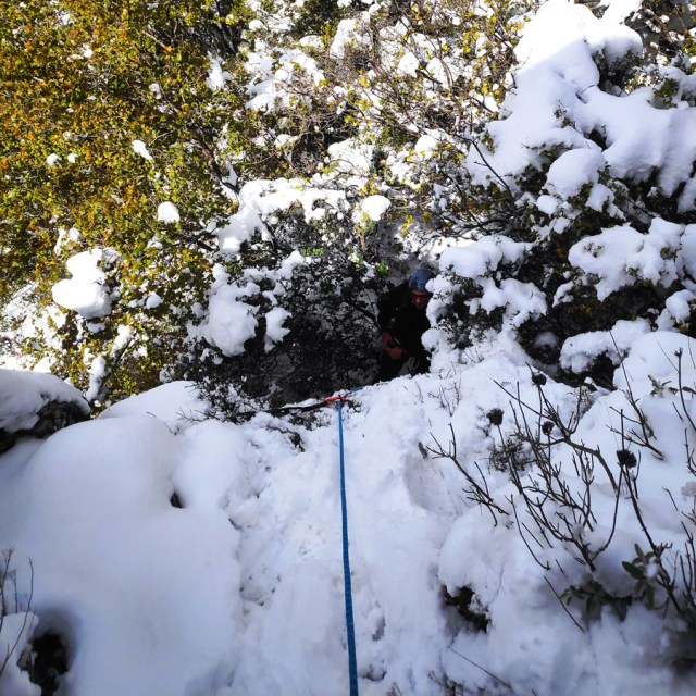 Winter_Mountaineering_Ortholithi_Monsters_or_the_Wind_144805_667