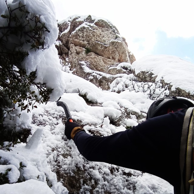 Winter_Mountaineering_Ortholithi_Monsters_or_the_Wind_145404_934