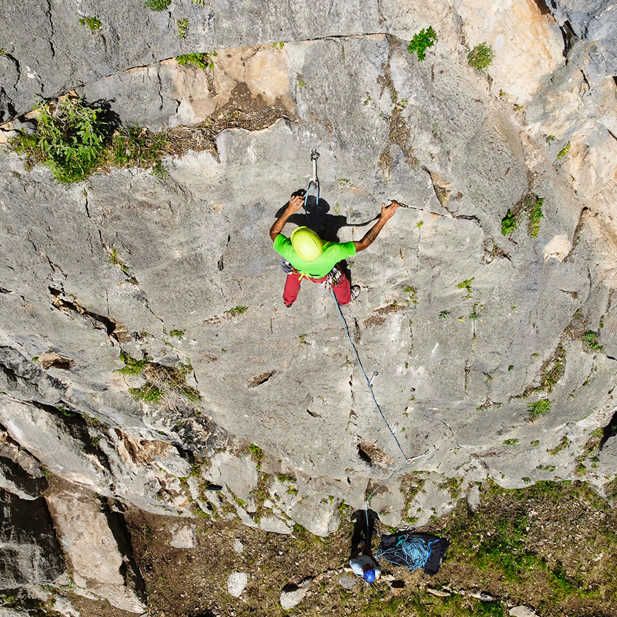 Climbing_Petrogerakas_Crag_Katafyki_Ermioni_Drone_01