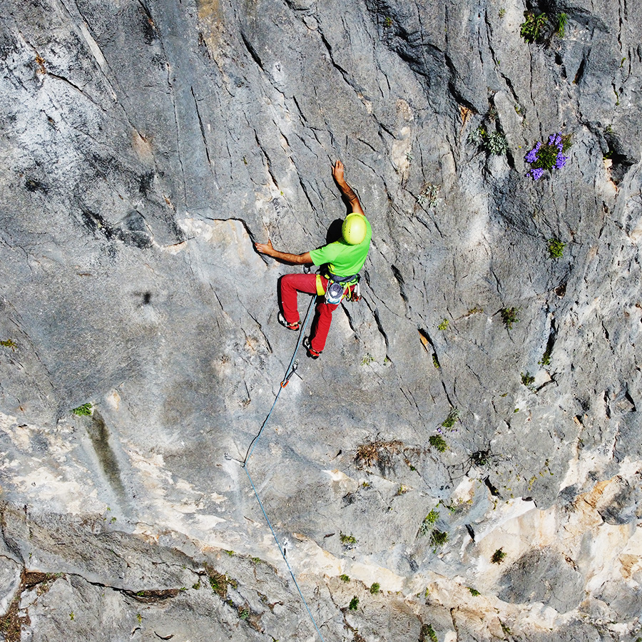 Climbing_Petrogerakas_Crag_Katafyki_Ermioni_Drone_06