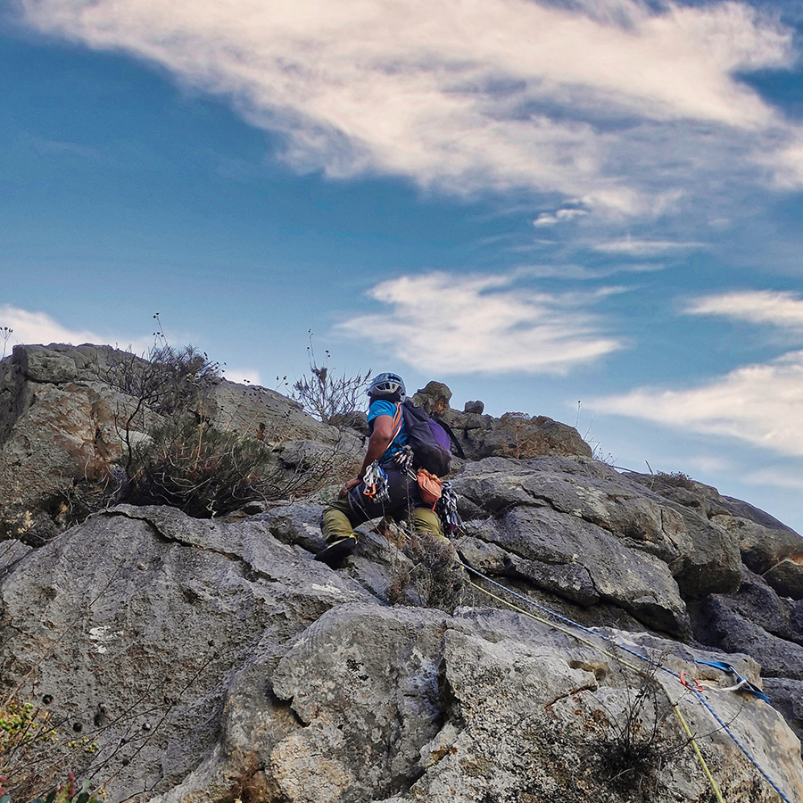 Dirty_Friday_Trad_Climbing_Profitis_Elias_Asini_16