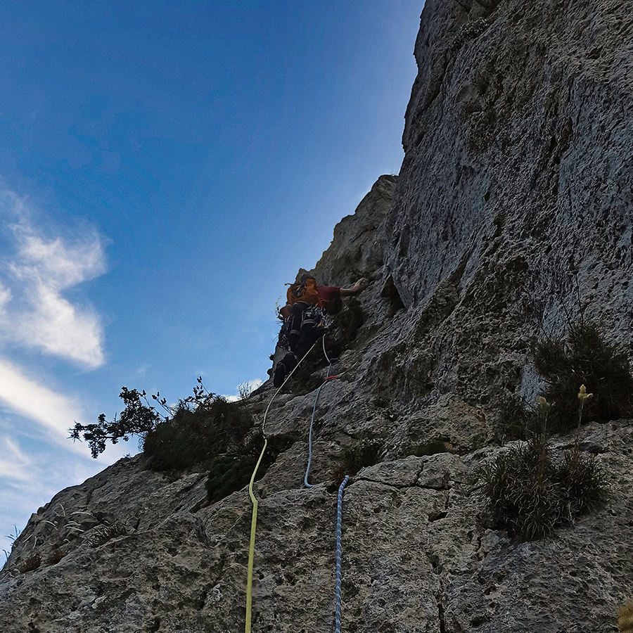 Fantastic_4_Kantili_Trad_Climbing_p_04