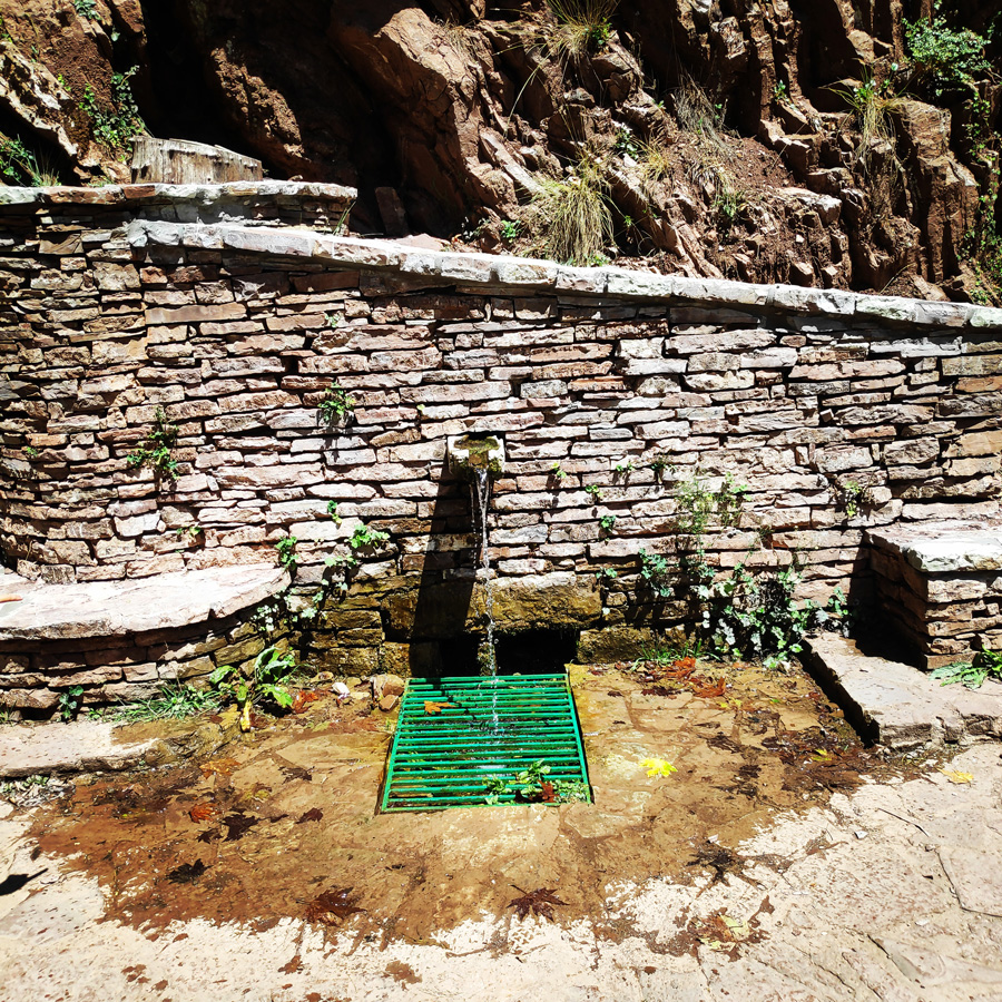 Hiking_Black_Cave_Evrytania_091923_295