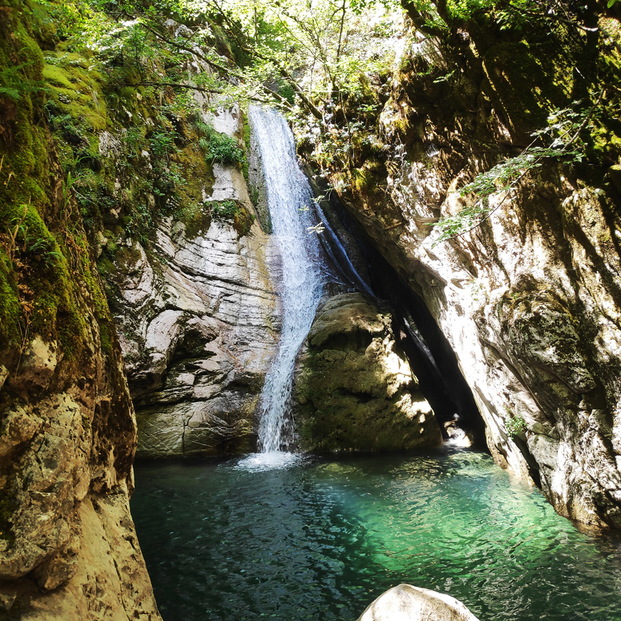 Hiking_Black_Cave_Evrytania_092120_649