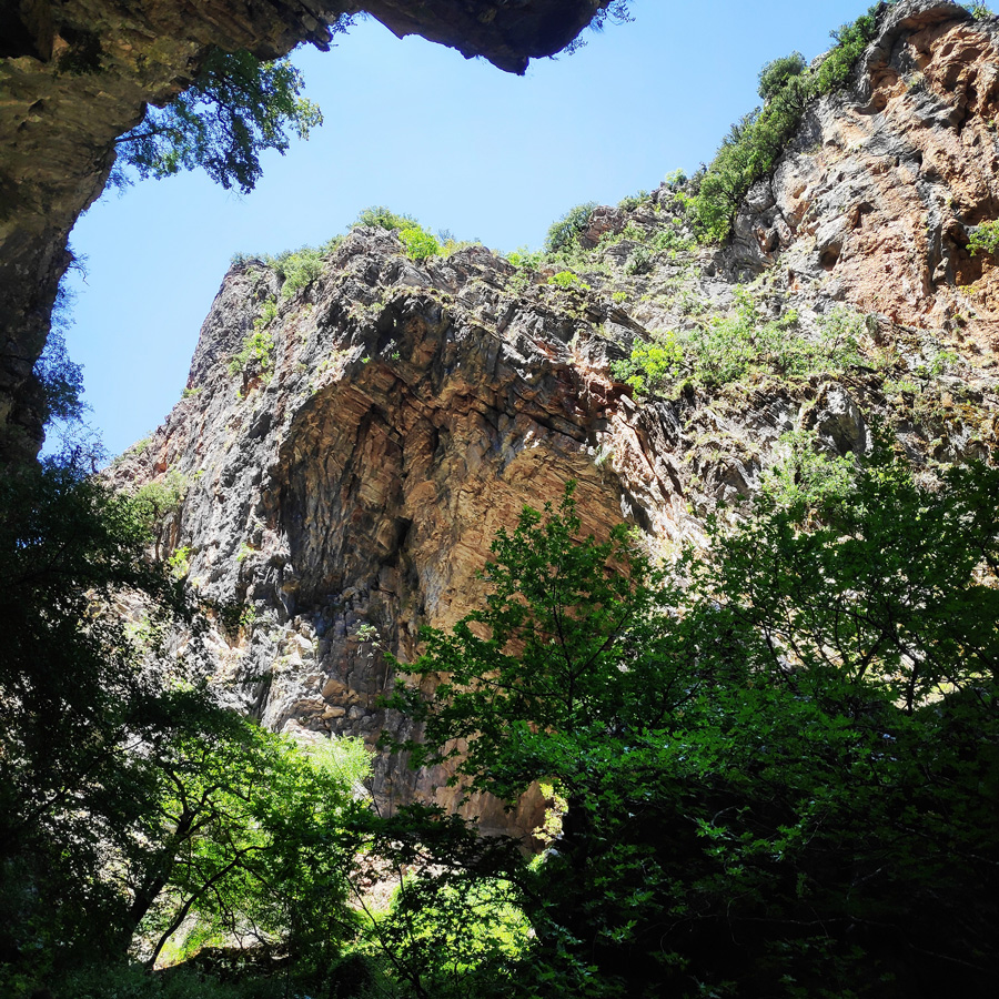 Hiking_Black_Cave_Evrytania_092326_297