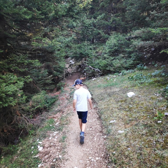 Hiking_Tzoumerka_Athamanika_Pramanta_Refuge_Kefalobriso_Waterfall_Melisourgi_Refuge_114611_331