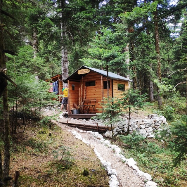 Hiking_Tzoumerka_Athamanika_Pramanta_Refuge_Kefalobriso_Waterfall_Melisourgi_Refuge_115903_211