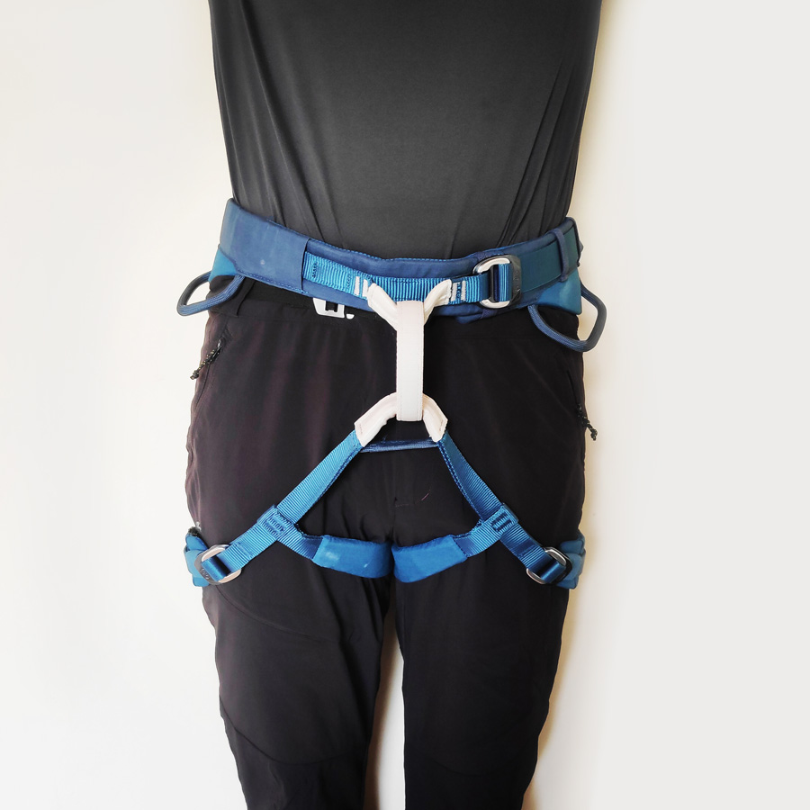 Petzl_Adjama_2021_Harness_Review_Body_01