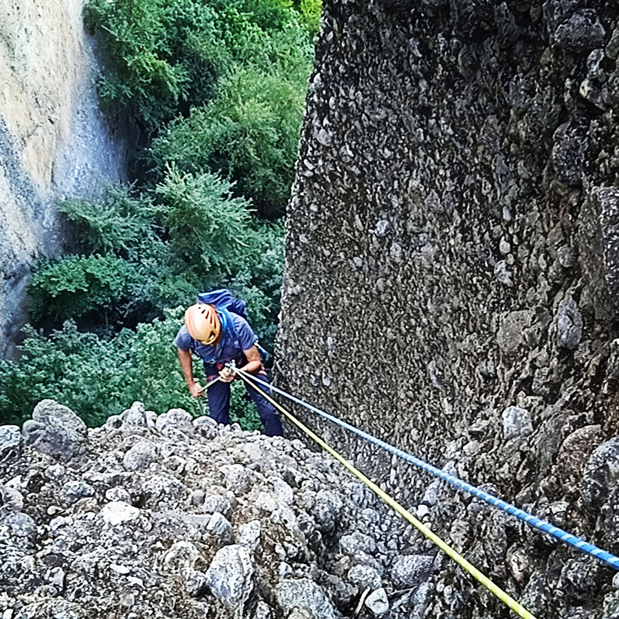 Climbing_Meteora_Fylakas_Agiou_Pnevmatos_New_Route_V_085102_472