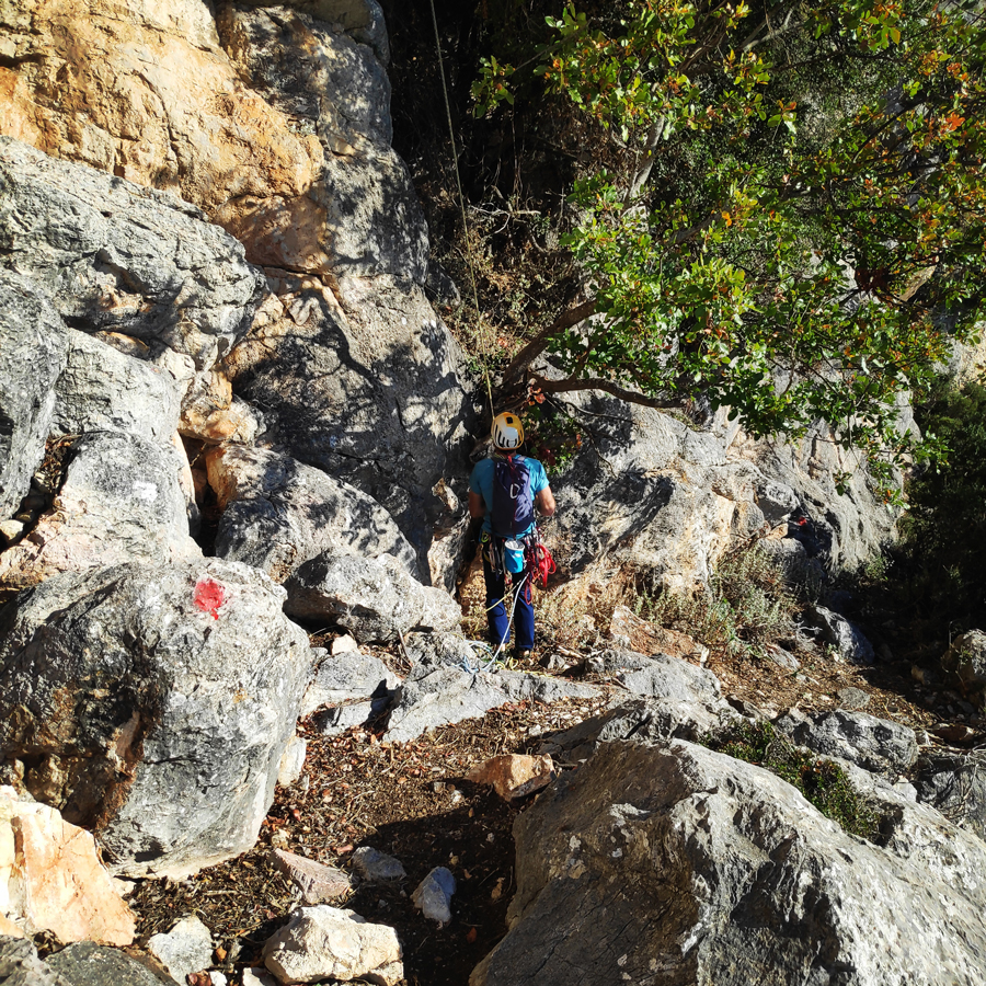 Trad_Climbing_Arma_Parnitha_Skytali_Athens__171455_906