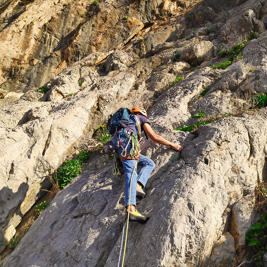 Trad_Climbing_Varasova_Kalydonios_Kapros_04