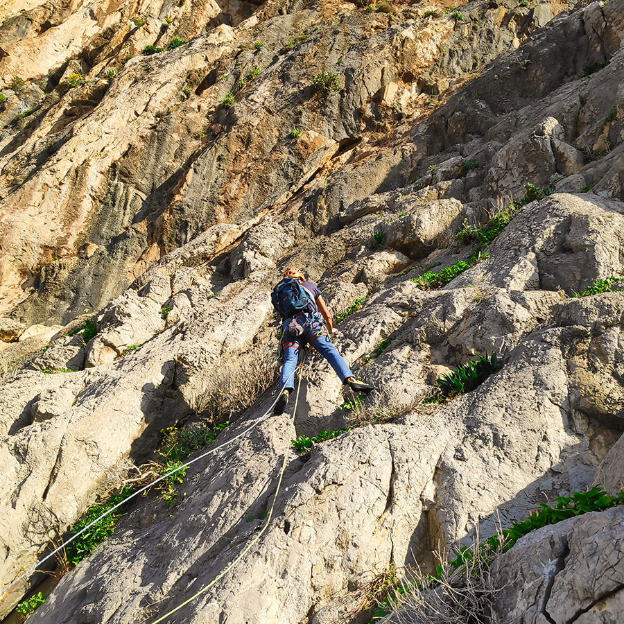 Trad_Climbing_Varasova_Kalydonios_Kapros_05
