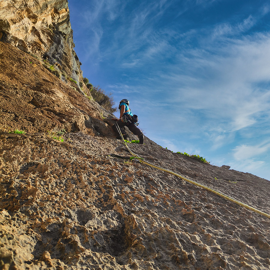 Trad_Climbing_Varasova_Kalydonios_Kapros_25