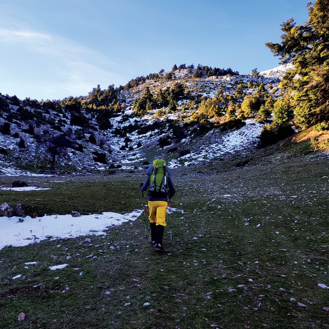 Winter_Mountaineering_Climb_Mountain_Artemiisio_North_West_Couloir_01