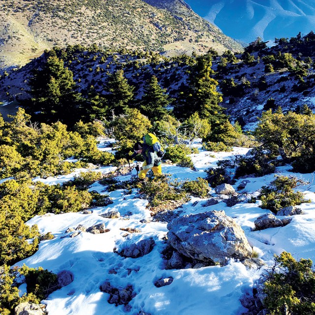 Winter_Mountaineering_Climb_Mountain_Artemiisio_North_West_Couloir_03