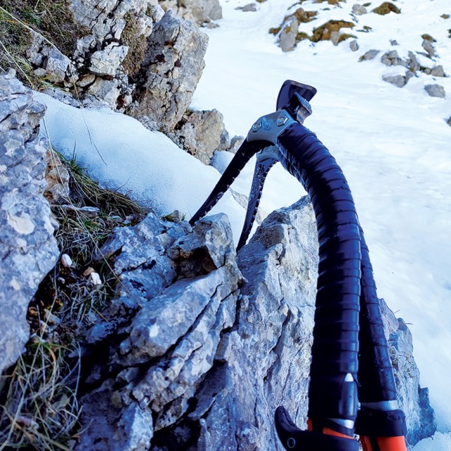 Winter_Mountaineering_Climb_Mountain_Artemiisio_North_West_Couloir_26