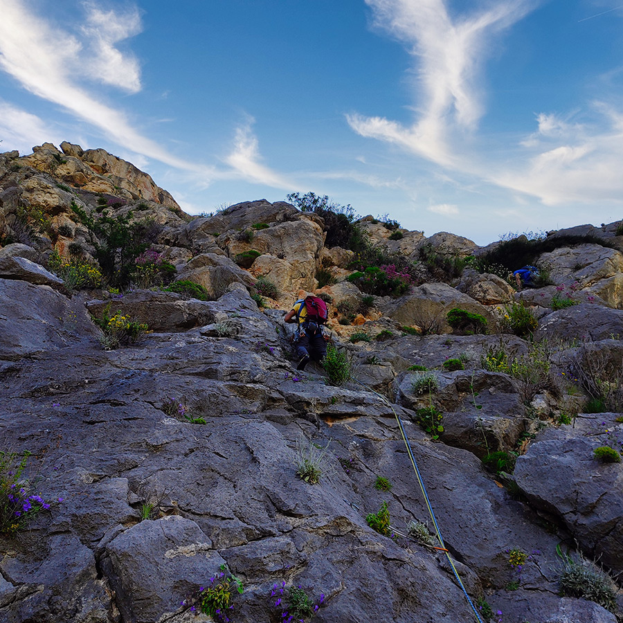 Ek_Tou_Anasfalous_Web_Images_11