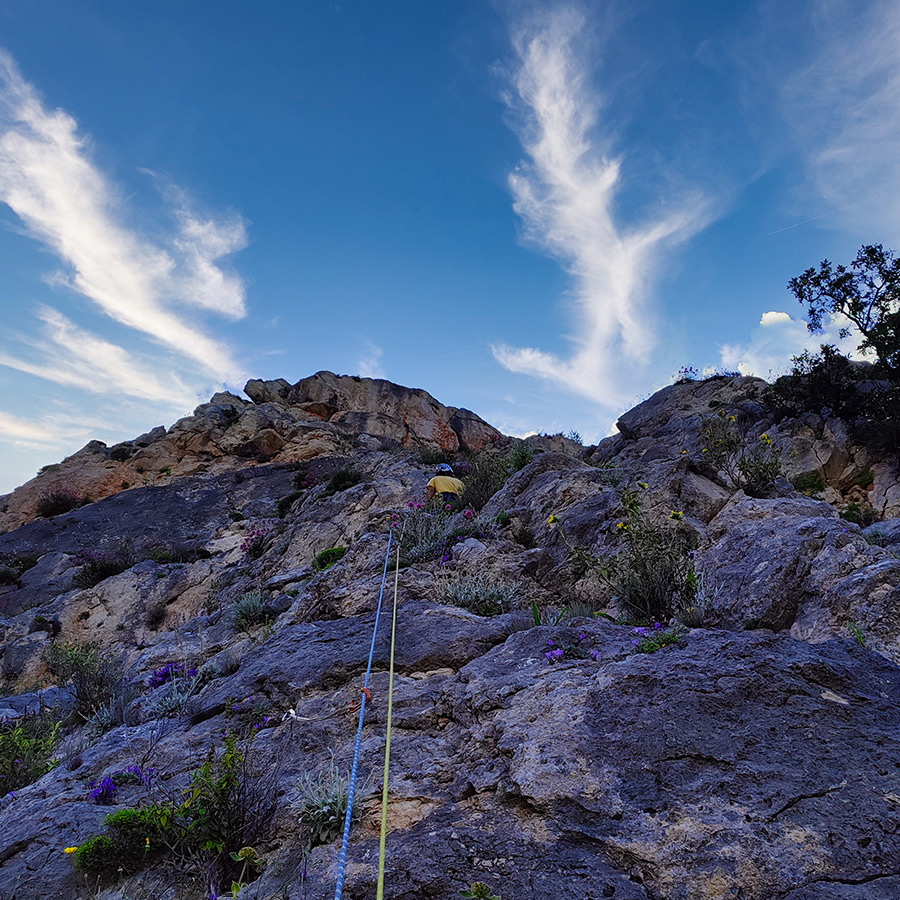 Ek_Tou_Anasfalous_Web_Images_13