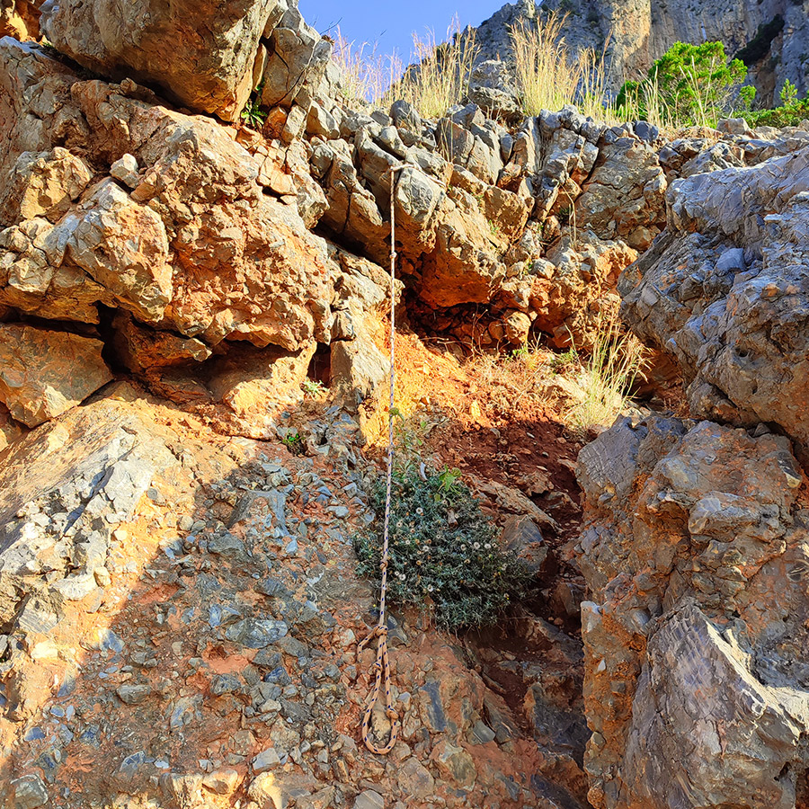 Climbing_Manikia_Lower_Valley_Evia_All_The_Universe_Sector_02