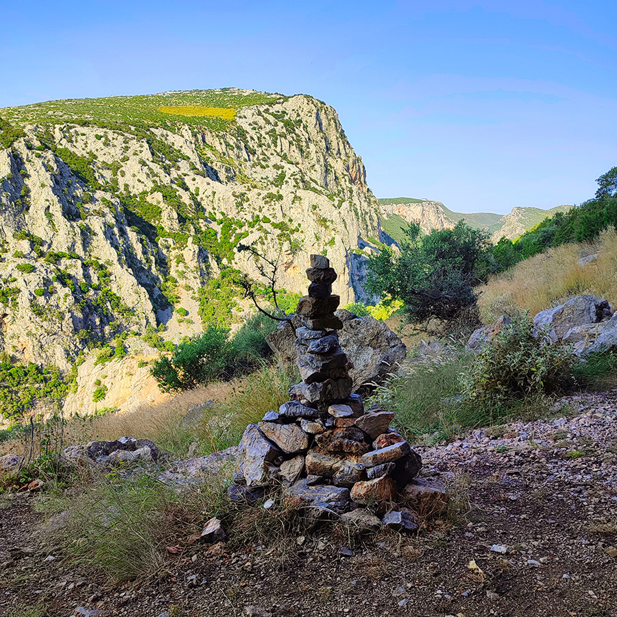 Climbing_Manikia_Lower_Valley_Evia_All_The_Universe_Sector_06