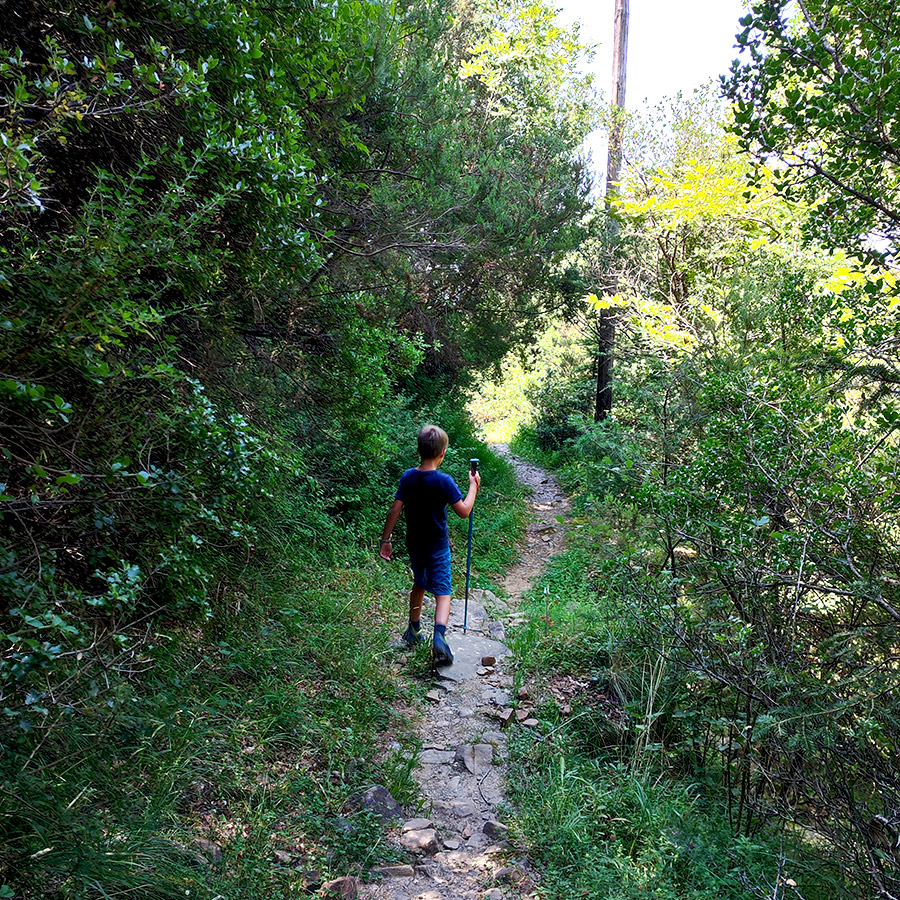 Hiking_Captain's_Bath_Vourgareli_South_Tzoumerka_Athamanika_02