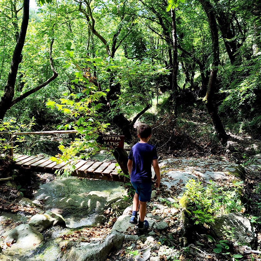 Hiking_Captain's_Bath_Vourgareli_South_Tzoumerka_Athamanika_13