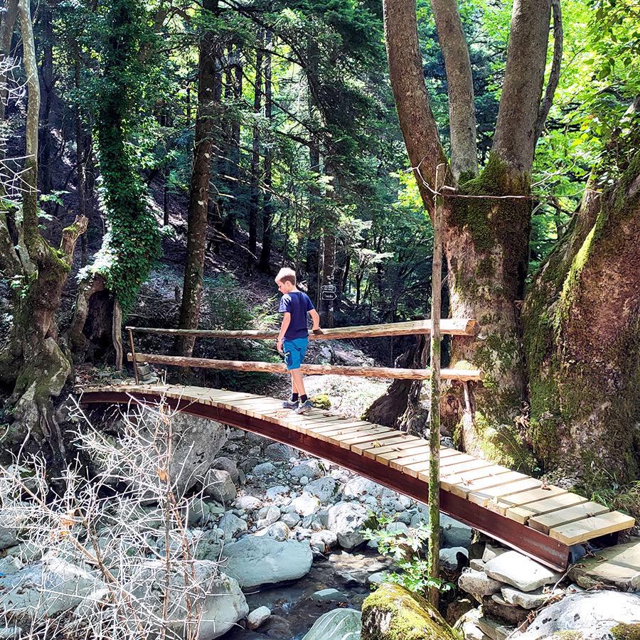 Hiking_Captain's_Bath_Vourgareli_South_Tzoumerka_Athamanika_30