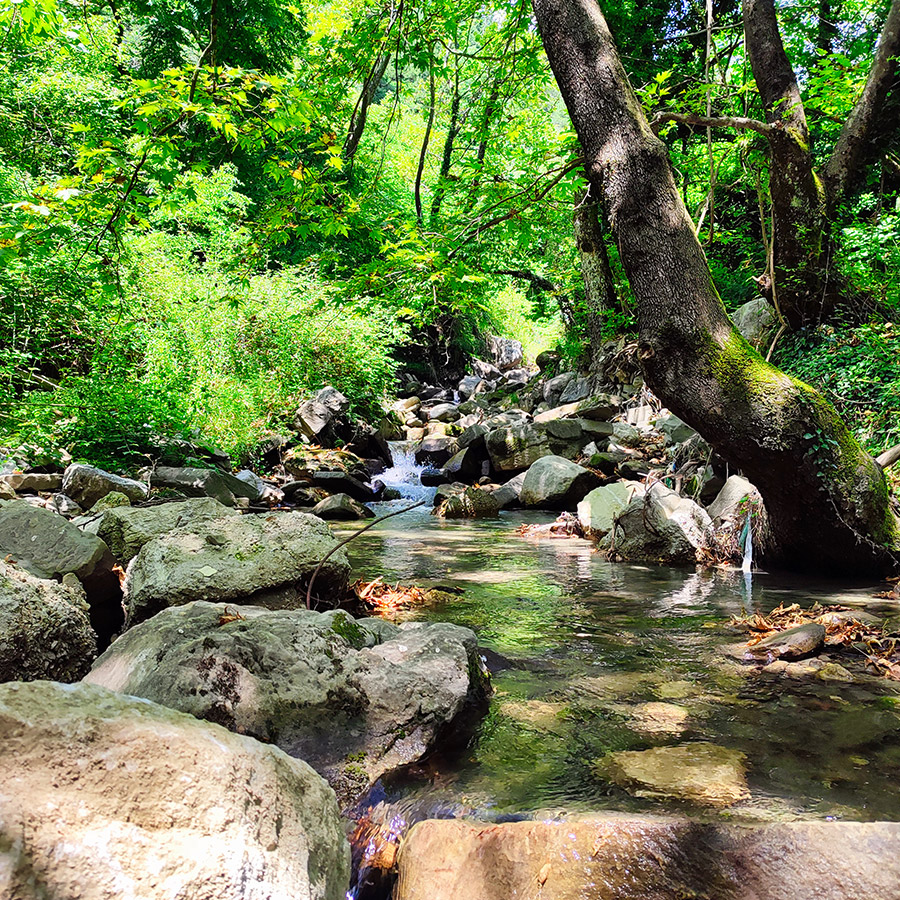 Hiking_Neraidogefyro_Bridge_Vourgareli_Tzoumerka_11