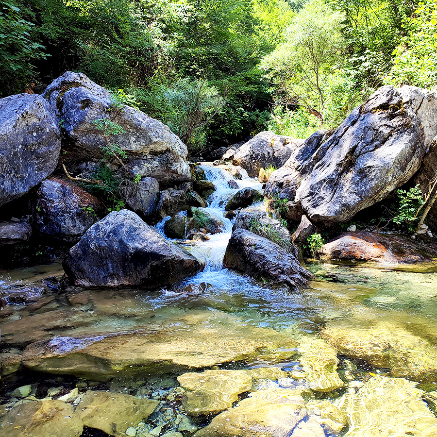 Hiking_Orlias_Stream_red_rock_waterfall_Mount_Olympus_12