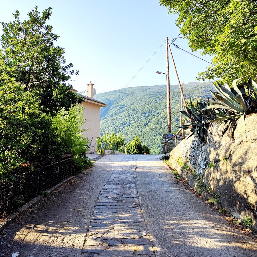 Hiking_Pelio_Kissos_Tympanos_Springs_Waterfall_02