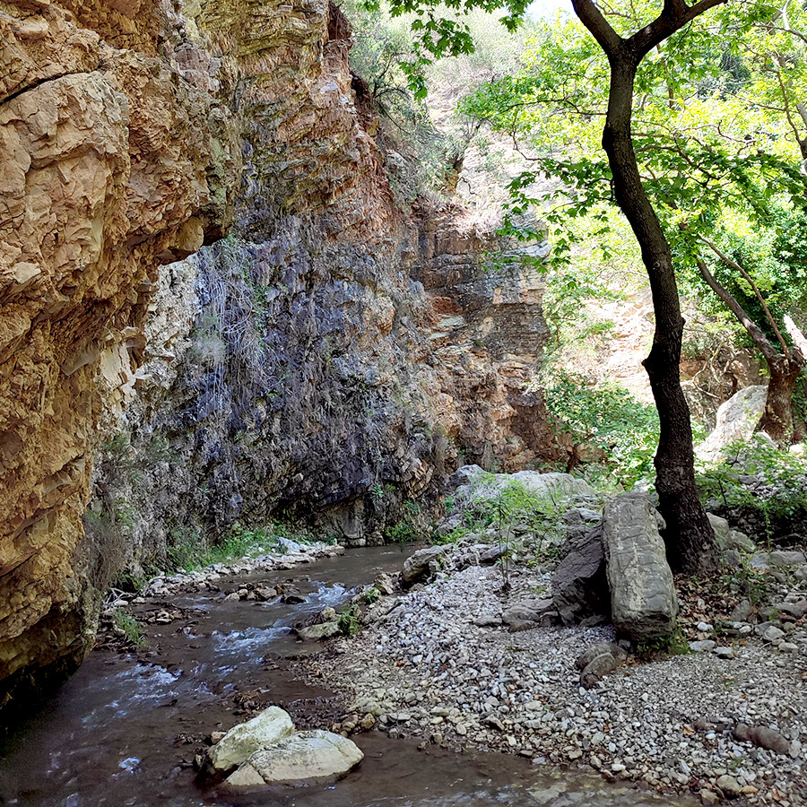 Hiking_Sergoula_Gorge_and_Waterfalls_13