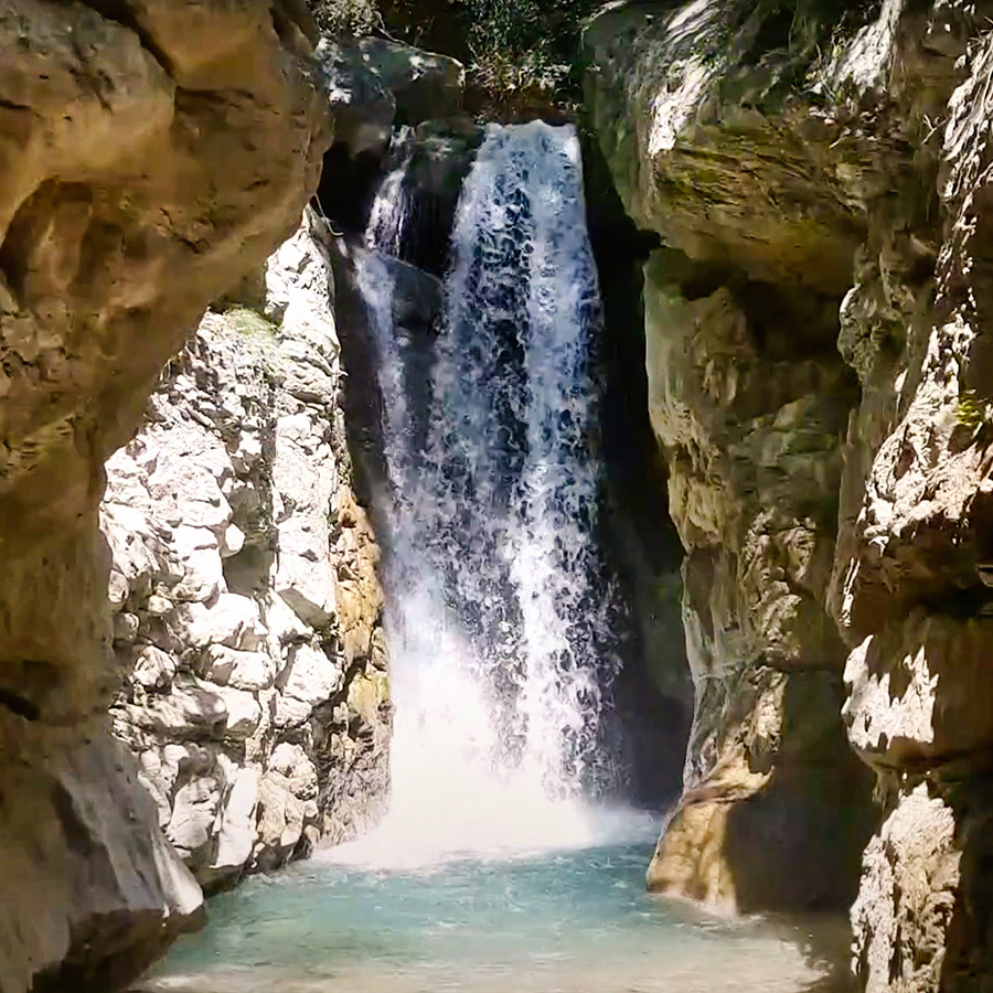 Hiking_Sergoula_Gorge_and_Waterfalls_19